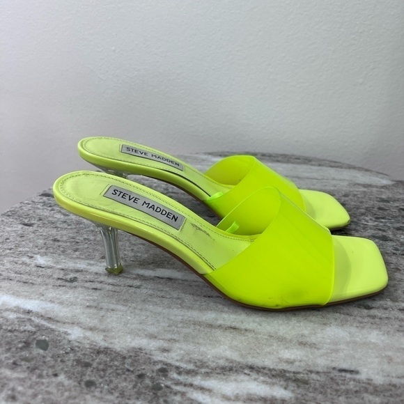 Steve Madden Neon Yellow Square Toe Lucite Heel Sandals size 5 - Picture 2 of 10